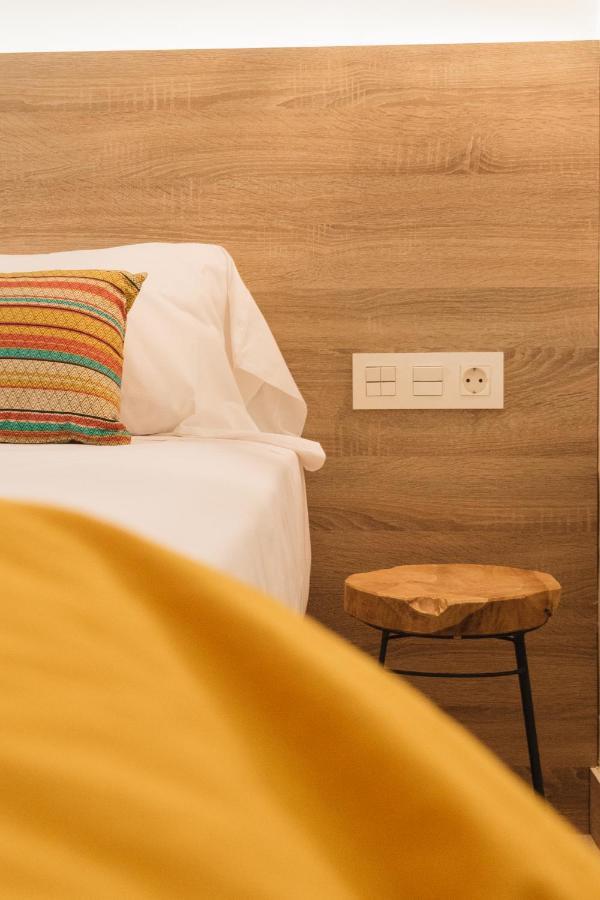 Apartaments La Rambla - Arbequina - 6 Persones Cornudella de Montsant Eksteriør billede